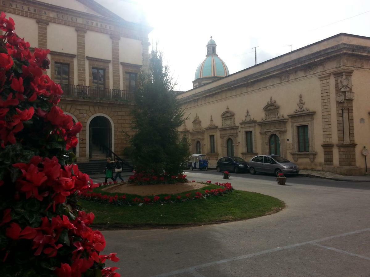 Apartament Liz House Caltagirone Zewnętrze zdjęcie