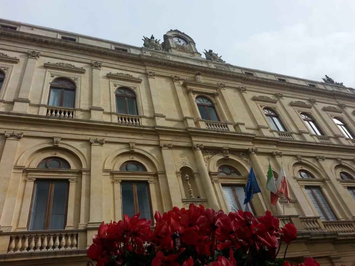 Apartament Liz House Caltagirone Zewnętrze zdjęcie